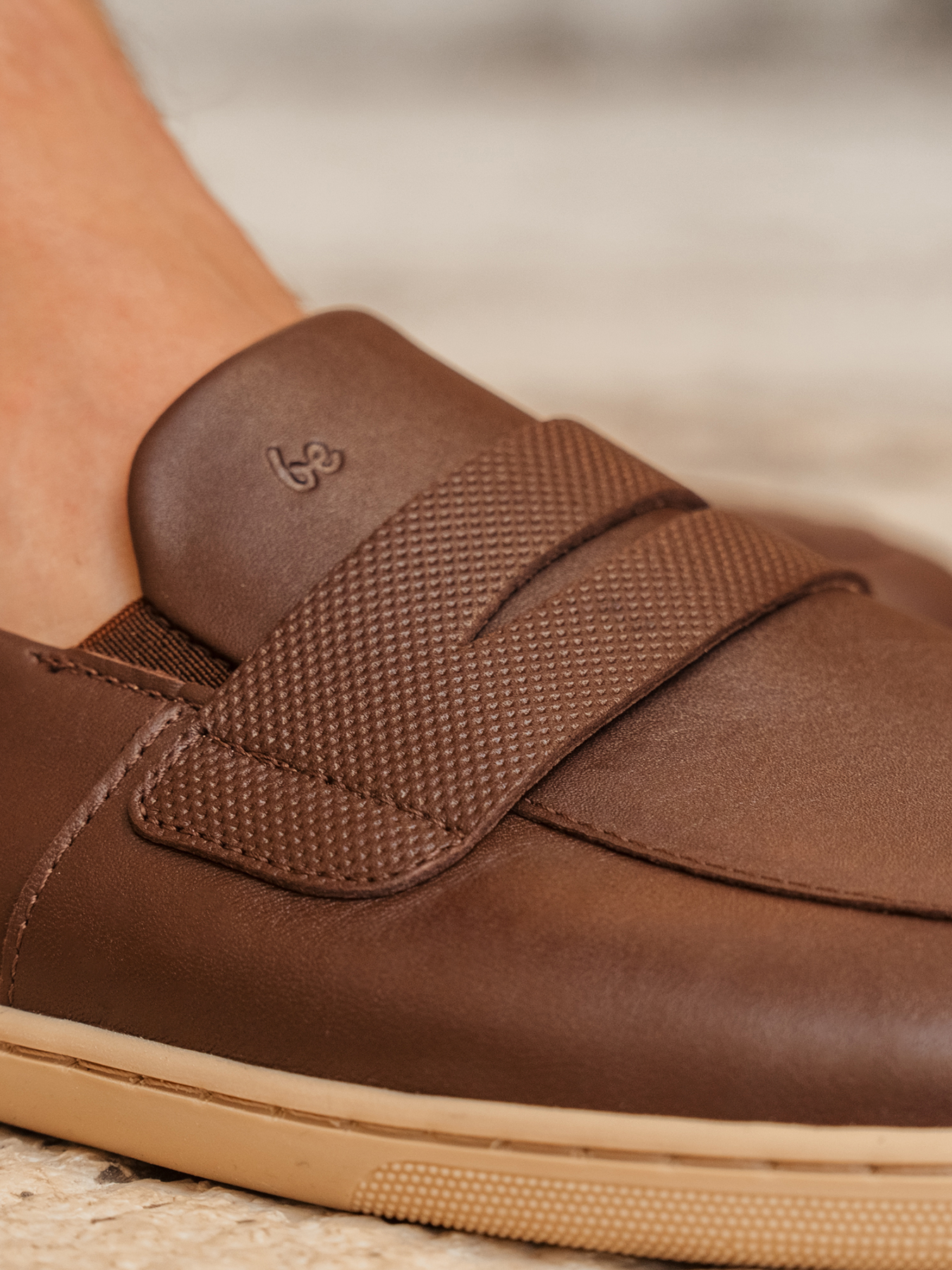Be Lenka Buena- Dark Brown & Beige