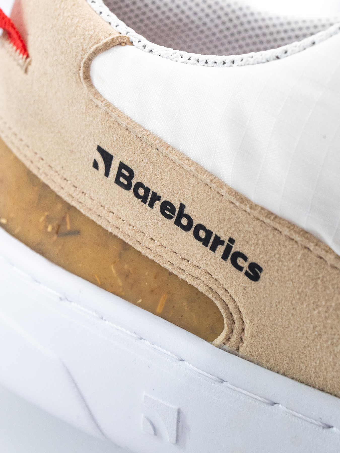 Barebarics Revive - Beige & White