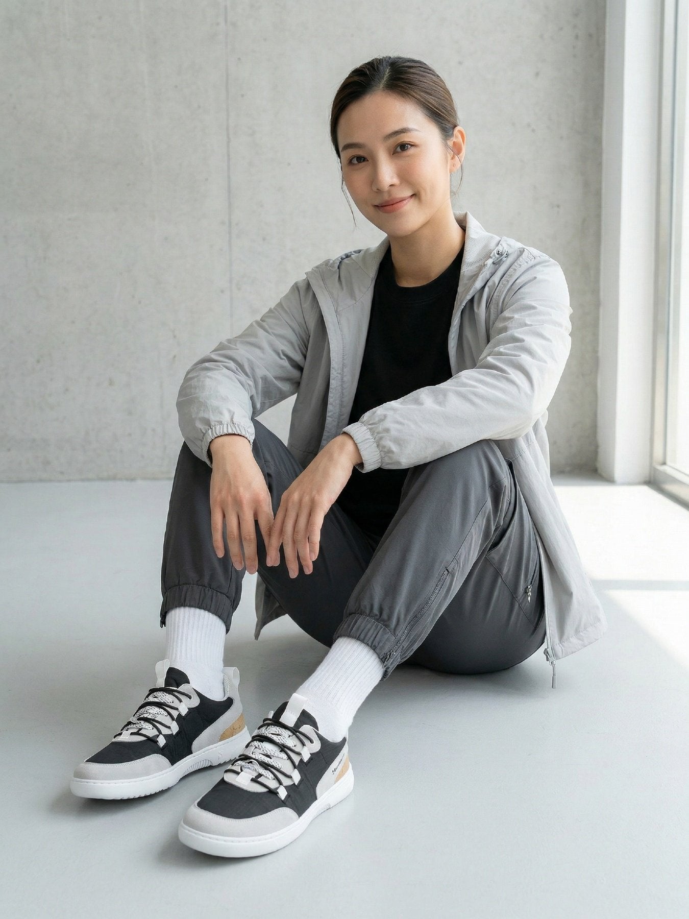 Barebarics Revive - Light Grey & Black
