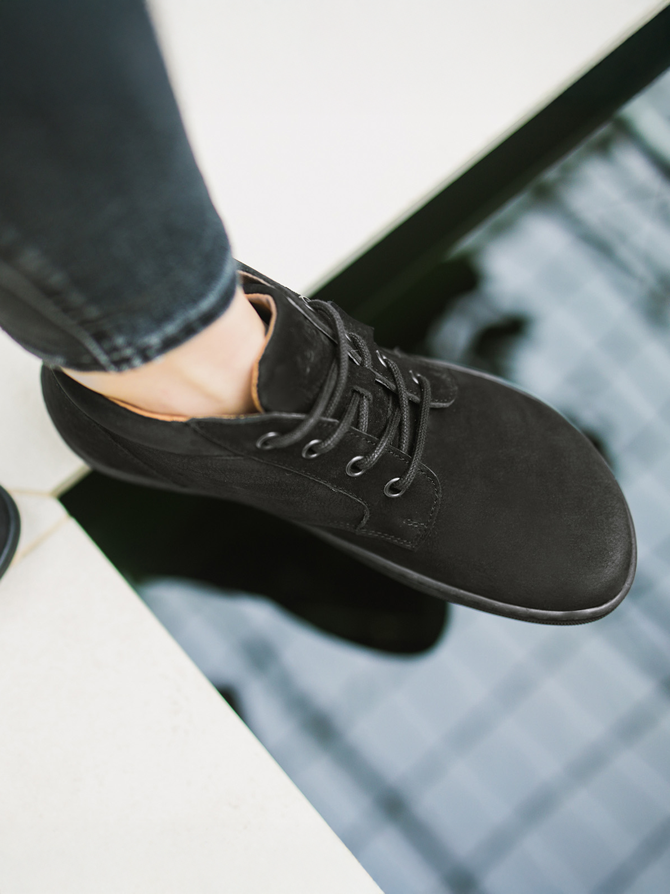 Be Lenka Synergy All Black