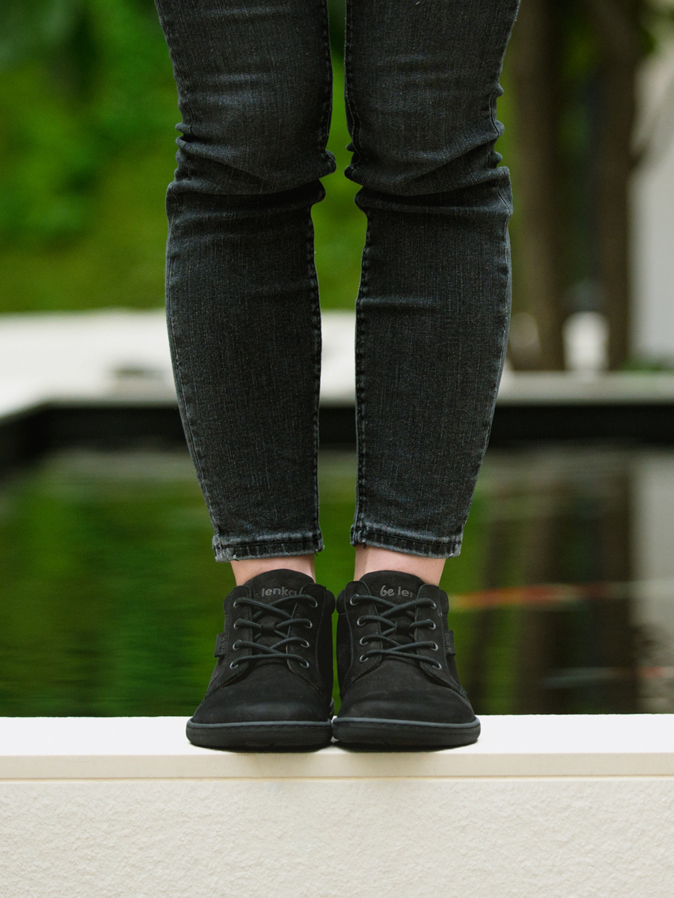 Be Lenka Synergy All Black